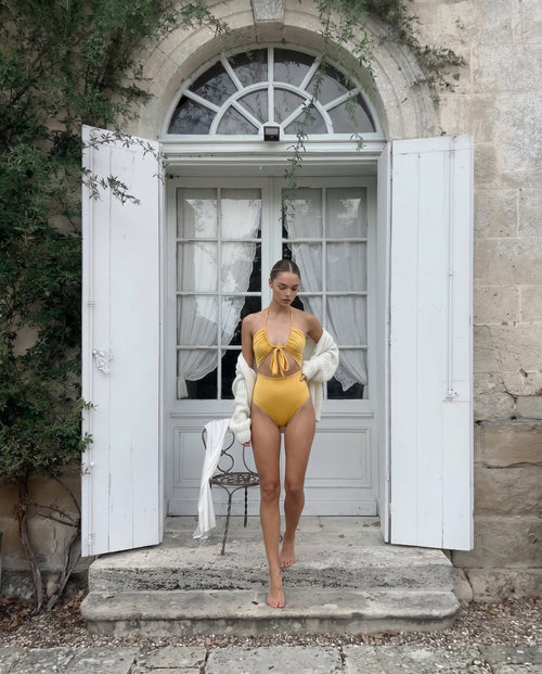 Yellow ribbon one piece