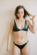 Reversible Knotted Two Piece Set