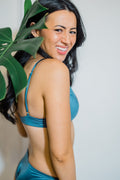 Reversible Knotted Two Piece Set